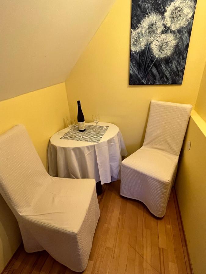 Privatzimmer Familie Pair/Schmoll Spital am Semmering Zimmer foto
